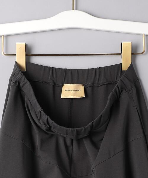 UNITED ARROWS（ユナイテッドアローズ）の「UGCC T/C イージー フレアースカート（スカート・レディース・ベージュ/ダークグレー・FREE）」の10枚目の写真