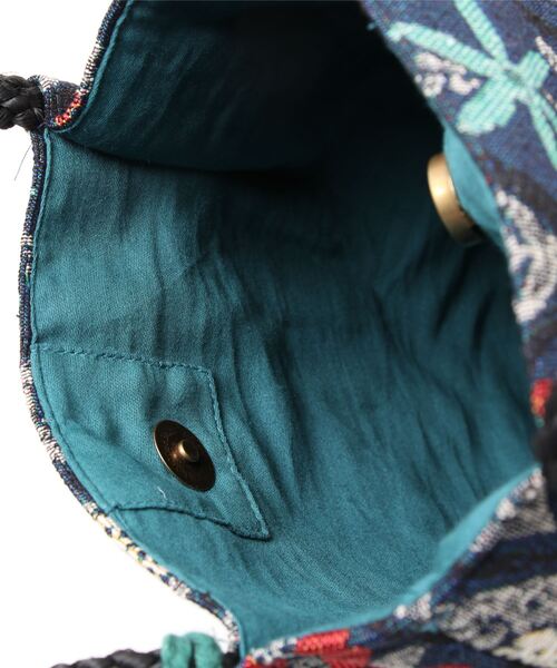 salle de bal（サルデバル）の「【 Craft India BY PEAPOD / バイピーポッド 】 ジャガードショルダーバッグ FRH（ショルダーバッグ・レディース・ベージュ/ブルー/ネイビー/ブラック/グレー・FREE）」の10枚目の写真