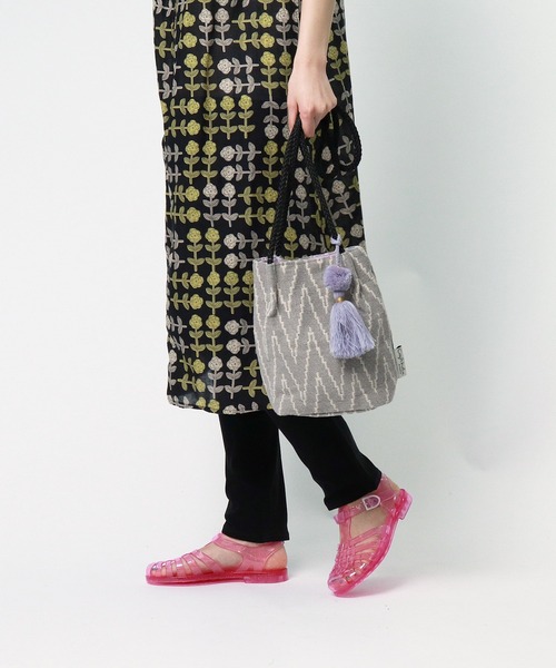 salle de bal（サルデバル）の「【 Craft India BY PEAPOD / バイピーポッド 】 ジャガードショルダーバッグ FRH（ショルダーバッグ・レディース・ベージュ/ブルー/ネイビー/ブラック/グレー・FREE）」の16枚目の写真