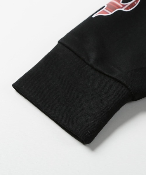 G.O.C（ジーオーシー）の「G.O.C × Chim バッドフェイスフレイム