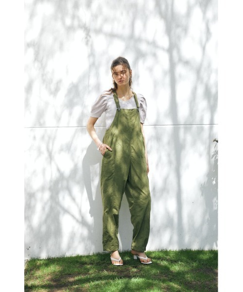 MOUSSY（マウジー）の「DRAWSTRING オーバーオール（つなぎ/オールインワン・レディース・カーキ/アイボリー/ライトグレー・1/2）」の8枚目の写真