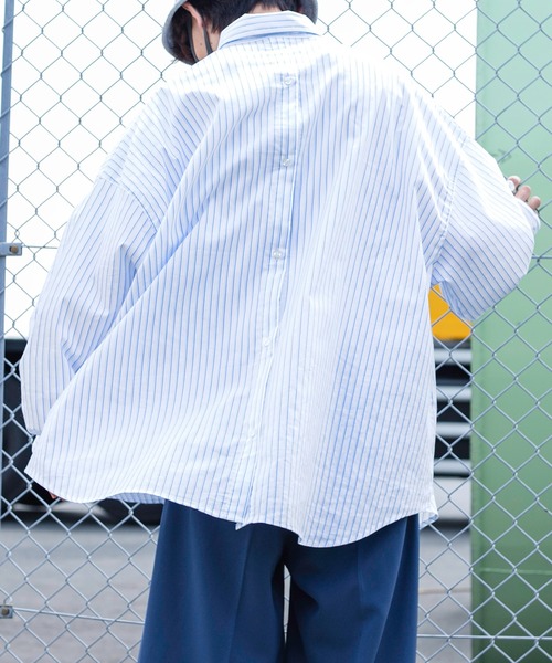 Perushu（ペルーシュ）の「リフレクターロゴストライプアシメシャツ（シャツ/ブラウス・メンズ・ライトグレー/ライトピンク/ホワイト・MEDIUM/LARGE）」の11枚目の写真