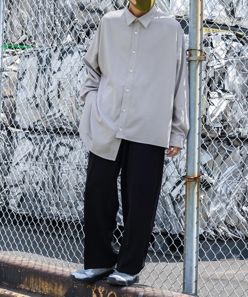 Perushu（ペルーシュ）の「リフレクターロゴストライプアシメシャツ（シャツ/ブラウス・メンズ・ライトグレー/ライトピンク/ホワイト・MEDIUM/LARGE）」の18枚目の写真