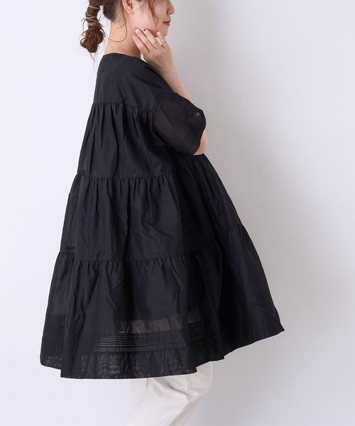 PUAL CE CIN（ピュアルセシン）の「80ボイルコットン ティア―ドワンピース／チュニック（ワンピース・レディース・ホワイト/ブラック/ベージュ・FREE）」の16枚目の写真