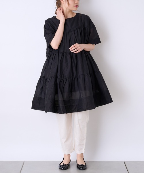 PUAL CE CIN（ピュアルセシン）の「80ボイルコットン ティア―ドワンピース／チュニック（ワンピース・レディース・ホワイト/ブラック/ベージュ・FREE）」の7枚目の写真