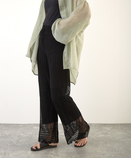 Wefst（ウェスト）の「【Wefst】RNカギ針風ニットパンツ（その他パンツ・レディース・ホワイト系その他/グレイッシュベージュ/オレンジ系その他/ブラック・FREE）」の10枚目の写真