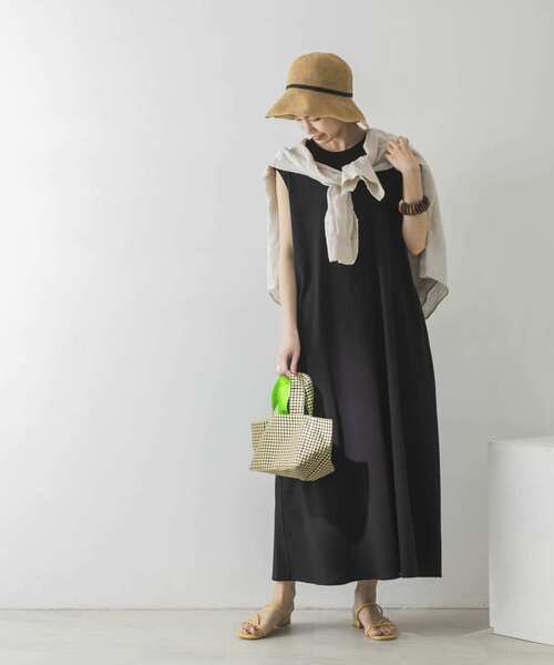 URBAN RESEARCH（アーバンリサーチ）の「UR TECH(UVカット)+抗菌 機能付 タックテントワンピース（ワンピース・レディース・ブラウン系その他/ブラック・FREE）」の19枚目の写真