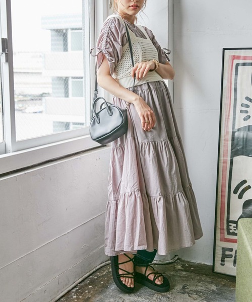 WEGO（ウィゴー）の「WEGO/【ZOZOTOWN＆一部店限定】フリルネックティアードワンピース（ワンピース・レディース・ライトグレー/ブラック/ベージュ/スミクロ・FREE）」の22枚目の写真