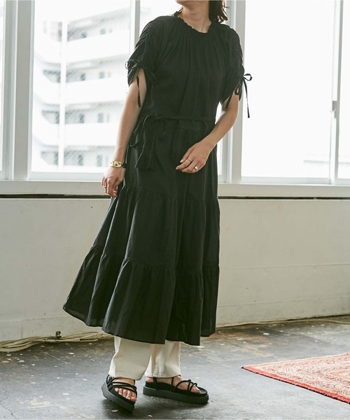 WEGO（ウィゴー）の「WEGO/【ZOZOTOWN＆一部店限定】フリルネックティアードワンピース（ワンピース・レディース・ライトグレー/ブラック/ベージュ/スミクロ・FREE）」の12枚目の写真