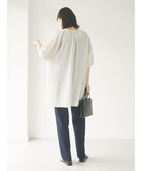 CRAFT STANDARD BOUTIQUE（クラフトスタンダードブティック）の「ドビーチェックチュニック　＊（シャツ/ブラウス・レディース・ライトグレー/ブラック/カーキ/サックスブルー/ブルー・FREE）」の15枚目の写真