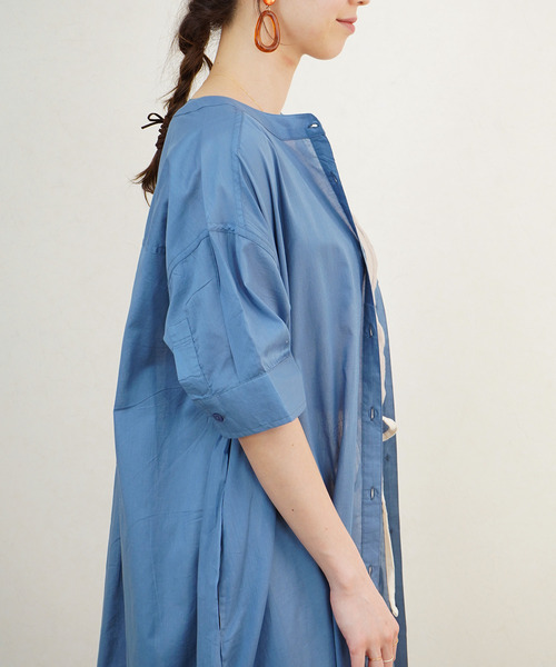 Fizz(フィズ)の「【Fizz/フィズ】 コットンボイル バンドカラー ロングシャツワンピース(シャツワンピース・レディース・ライトベージュ/ブラック/オフホワイト/ブルー・M)」の12枚目の写真