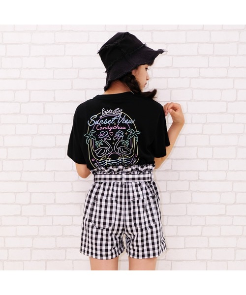 Candychuu(キャンディチュウ)の「【プチプラ】ネオンプリントTシャツ(Tシャツ/カットソー・キッズ・ホワイト/ブラック・S/XS/M)」の2枚目の写真