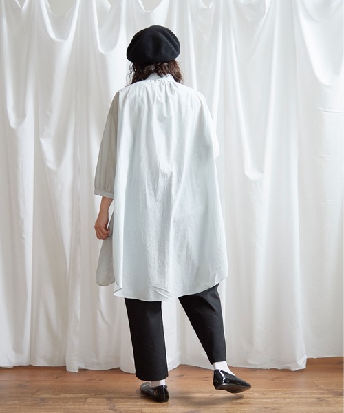 Lene(レネ)の「100/1 voil チュニックブラウス(シャツ/ブラウス・レディース・グレー/ベージュ/ピンク・FREE)」の7枚目の写真