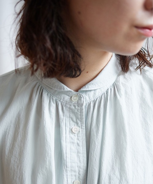 Lene(レネ)の「100/1 voil チュニックブラウス(シャツ/ブラウス・レディース・グレー/ベージュ/ピンク・FREE)」の9枚目の写真