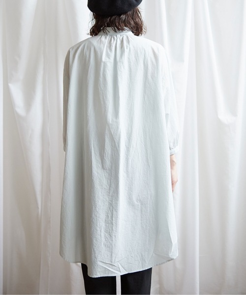 Lene(レネ)の「100/1 voil チュニックブラウス(シャツ/ブラウス・レディース・グレー/ベージュ/ピンク・FREE)」の16枚目の写真