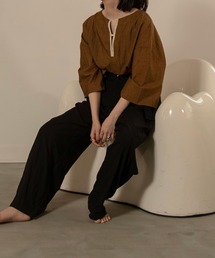 smooth sheer v blouse
