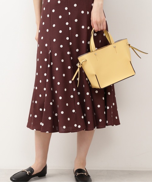 NATURAL BEAUTY BASIC（ナチュラルビューティーベーシック）の「サイドノットミディトート（トートバッグ・レディース・ベージュ/オフホワイト/ピンク/イエロー・ﾌﾘ-）」の7枚目の写真