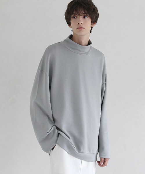 LILL（リル）の「ハイポンチビッグシルエットモックハイネック長袖ドレープカットソー（Tシャツ/カットソー・メンズ・ホワイト/グレー/ブルー/ワイン/チャコール/ブラック/ブラウン・S/M/L/XL）」の5枚目の写真