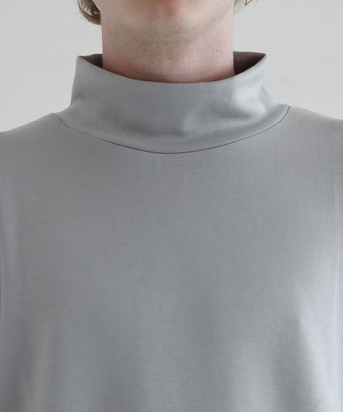 LILL（リル）の「ハイポンチビッグシルエットモックハイネック長袖ドレープカットソー（Tシャツ/カットソー・メンズ・ホワイト/グレー/ブルー/ワイン/チャコール/ブラック/ブラウン・S/M/L/XL）」の10枚目の写真