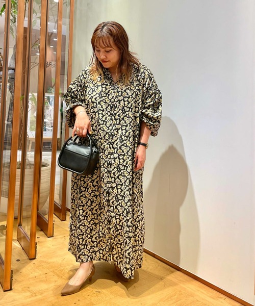 tov(トーヴ)の「【TOV(トーヴ)】レザーコンパクトショルダー(ショルダーバッグ・レディース・グレイッシュベージュ/ブラック/ピンク・FREE)」の21枚目の写真