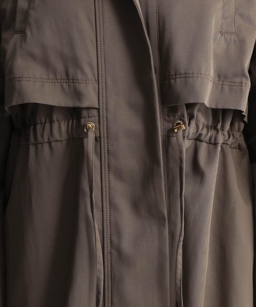 Andemiu（アンデミュウ）の「アスレチックロングコート228635（トレンチコート・レディース・ベージュ/カーキ・FREE）」の8枚目の写真