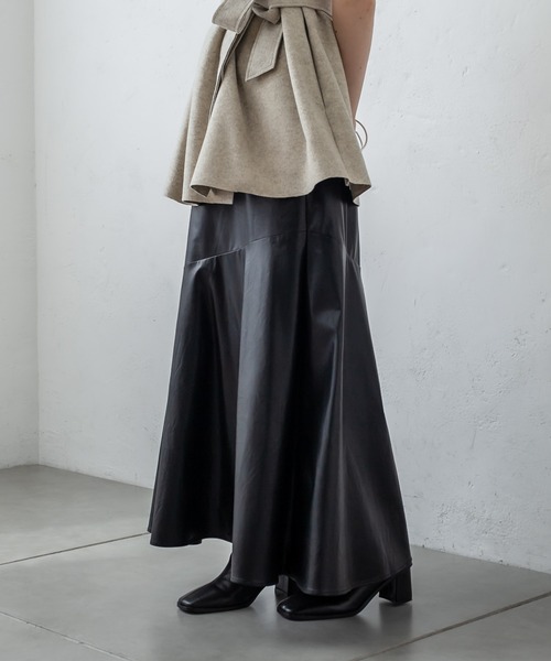 mystic（ミスティック）の「フェイクレザーマーメイドスカート（スカート・レディース・アイボリー/ブラック/ブラウン・1/2）」の22枚目の写真