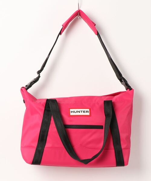 HUNTER（ハンター）の「《HUNTER》NYLON TOPCLIP TOTE MIDI（トートバッグ・メンズ・ブラック/ダークオリーブ/ピンク/ネイビー/ブラック×レッド/ブラック系その他・フリー）」の6枚目の写真