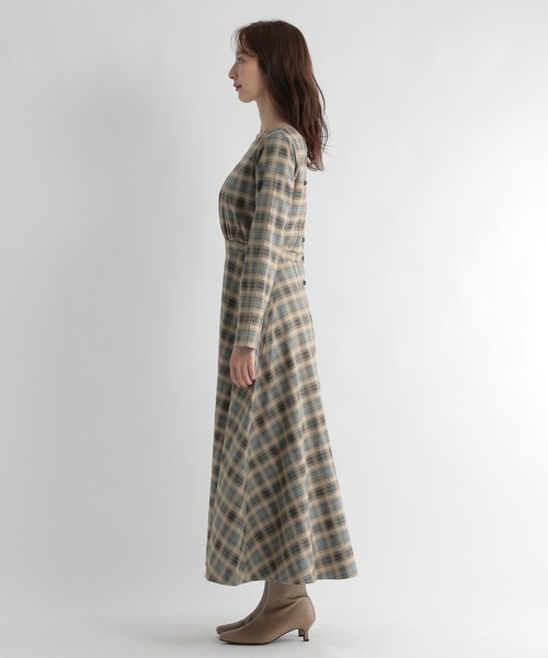 Andemiu(アンデミュウ)の「チェックフレア2WAYワンピース228127(ワンピース・レディース・ブラウン/ブルー/キャメル/オフホワイト/ダークブラウン/ライトブルー・SMALL/MEDIUM)」の17枚目の写真