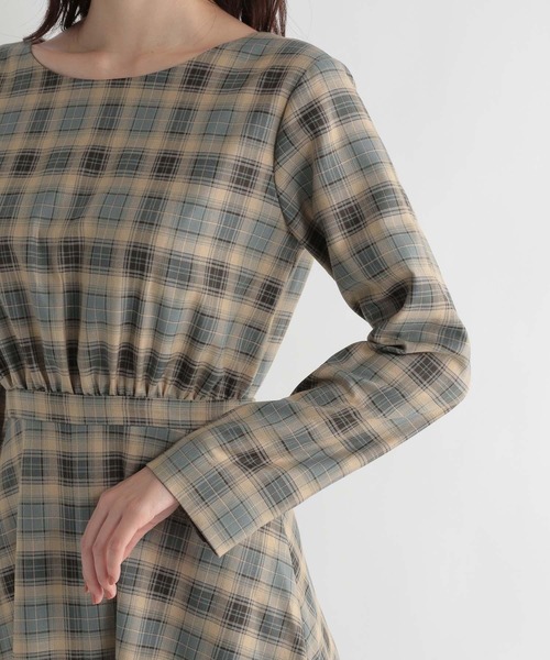 Andemiu(アンデミュウ)の「チェックフレア2WAYワンピース228127(ワンピース・レディース・ブラウン/ブルー/キャメル/オフホワイト/ダークブラウン/ライトブルー・SMALL/MEDIUM)」の15枚目の写真