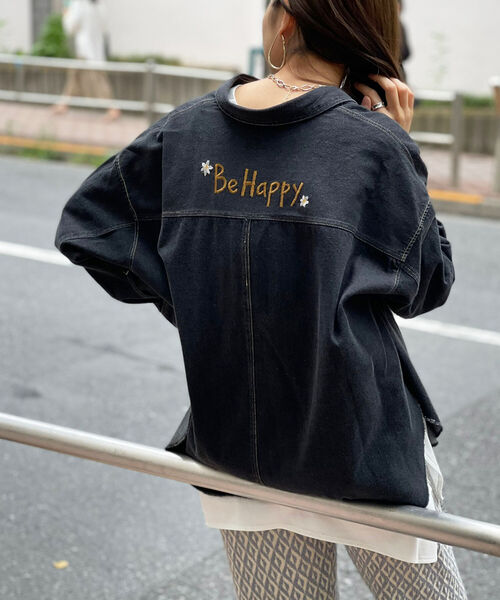 FREDY&GLOSTER(フレディアンドグロスター)の「Be happy 刺繍シャツ(シャツ/ブラウス・レディース・オリーブ/アイボリー/ブラック・38)」の3枚目の写真