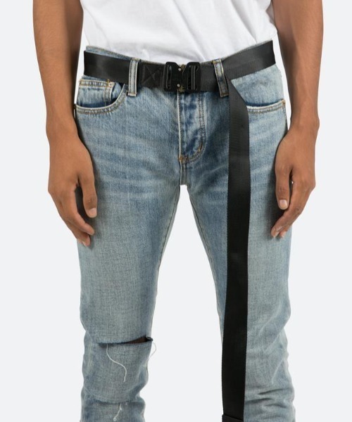 mnml(ミニマル)の「mnml/ミニマル/コブラバックルベルト/WebBelt(M2018-X530)(ベルト・メンズ・ブラック/レッド/ライム/イエロー/オレンジ/ブルー・FREE)」の2枚目の写真