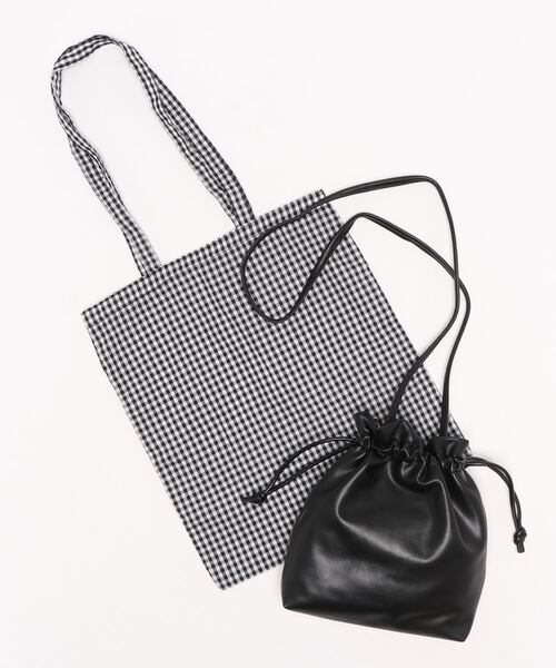 cache cache（カシュ カシュ）の「カシュカシュ cachecache / ギンガムチェックトート付き巾着ショルダー（ショルダーバッグ・レディース・シルバー/ブラック/ベージュ系その他/ゴールド・FREE）」の12枚目の写真