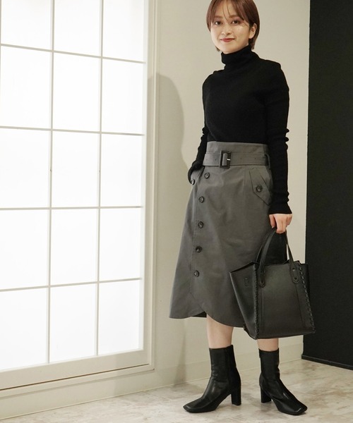 AULI（アウリィ）の「2WAYスクエアトートバッグ（トートバッグ・レディース・ライトグレー/ブラック/モカ・FREE）」の13枚目の写真