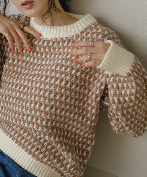 Bab（バブ）の「【WEB限定】マルチジャガードニットプルオーバー（ニット/セーター・レディース・ネイビー/グレー・FREE）」の9枚目の写真