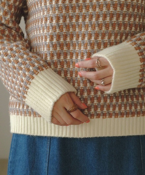 Bab（バブ）の「【WEB限定】マルチジャガードニットプルオーバー（ニット/セーター・レディース・ネイビー/グレー・FREE）」の15枚目の写真