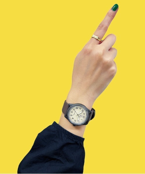 Q&Q SmileSolar(キューアンドキュースマイルソーラー)の「Q&Q Smile Solar スマイルソーラー(アナログ腕時計・レディース・ブラック/ネイビー/ブラウン/オフホワイト/アイボリー/モカ/グレー系その他/スミクロ・FREE)」の3枚目の写真