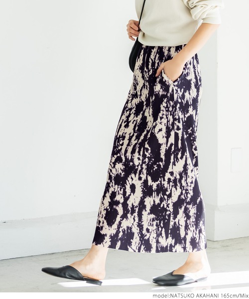 coca(coca)(コカ)の「大人タイダイ細プリーツスカート(スカート・レディース・その他・ONE SIZE)」の7枚目の写真