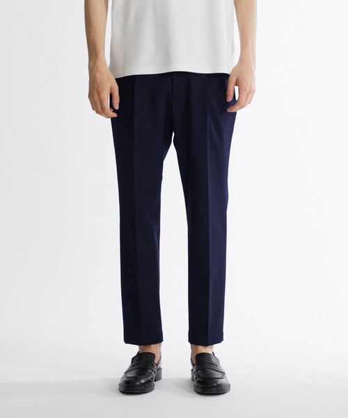 UNITED TOKYO（ユナイテッドトウキョウ）の「マルチストレッチサイドゴムアンクルスラックス（スラックス・メンズ・ダークグレー/ブラック/グレイッシュベージュ/ネイビー/キャメル/グレー・1/2/3）」の19枚目の写真