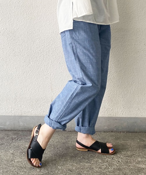 LBC(エルビーシー)の「EC限定★ゆるテーパードテーパードパンツ(その他パンツ・レディース・ブラック/パープル/ライトイエロー/ベージュ/グリーン/ブルー・S/L/M)」の1枚目の写真