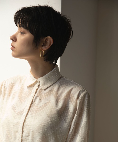 marjour（マージュール）の「GEOMETRIC SHEER SHIRTS（シャツ/ブラウス・レディース・オフホワイト・M）」の19枚目の写真