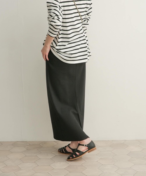URBAN RESEARCH DOORS（アーバンリサーチドアーズ）の「リブカットストレートスカート（スカート・レディース・ブラック/ライトベージュ・1）」の20枚目の写真