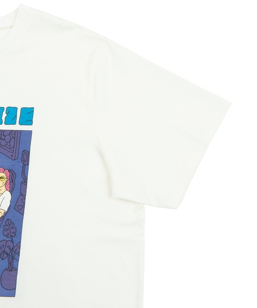 PUNYUS（プニュズ）の「DIGITALIZEビッグTシャツ（Tシャツ/カットソー・レディース・ブラック/ホワイト/イエロー/ライトパープル・3/4）」の11枚目の写真