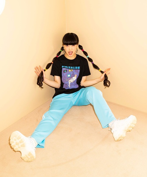 PUNYUS（プニュズ）の「DIGITALIZEビッグTシャツ（Tシャツ/カットソー・レディース・ブラック/ホワイト/イエロー/ライトパープル・3/4）」の22枚目の写真