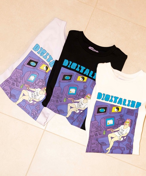 PUNYUS（プニュズ）の「DIGITALIZEビッグTシャツ（Tシャツ/カットソー・レディース・ブラック/ホワイト/イエロー/ライトパープル・3/4）」の7枚目の写真