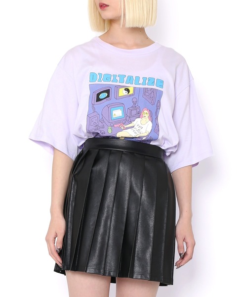 PUNYUS（プニュズ）の「DIGITALIZEビッグTシャツ（Tシャツ/カットソー・レディース・ブラック/ホワイト/イエロー/ライトパープル・3/4）」の16枚目の写真