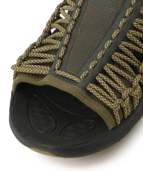KEEN（キーン）の「KEEN/キーン　UNEEK SNK SLIDE　ユニーク スニーク スライド　#1026082（サンダル・メンズ・オリーブ/ブラック・9/10/11/8）」の7枚目の写真