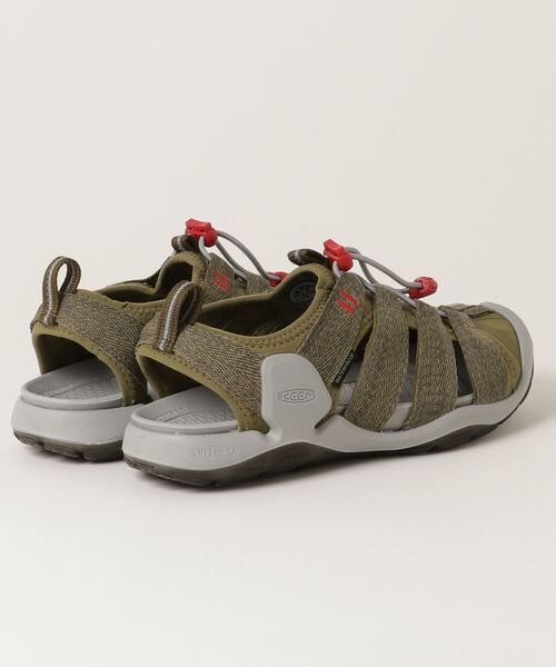KEEN(キーン)の「CNX II / シーエヌエックス ツー(サンダル・メンズ・オリーブ・29cm/28.5cm/28cm/27.5cm/26.5cm/26cm/27cm/25cm/25.5cm)」の2枚目の写真