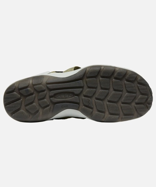 KEEN(キーン)の「CNX II / シーエヌエックス ツー(サンダル・メンズ・オリーブ・29cm/28.5cm/28cm/27.5cm/26.5cm/26cm/27cm/25cm/25.5cm)」の8枚目の写真