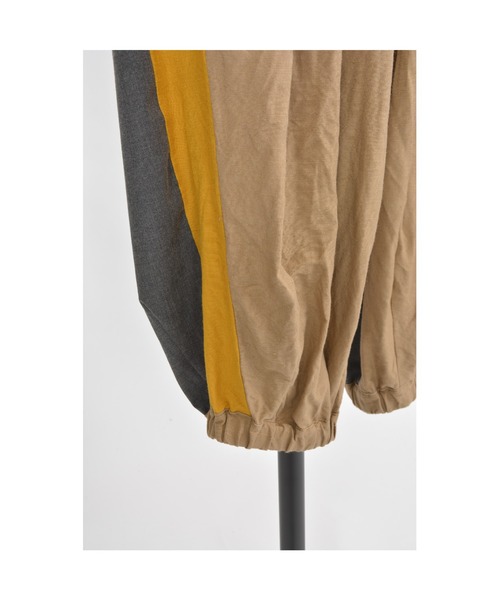 gomme（ゴム）の「Li/Rキャンバス　Wゴムバルーンパンツ（その他パンツ・レディース・カーキ/ベージュ/ブラック・MEDIUM）」の21枚目の写真