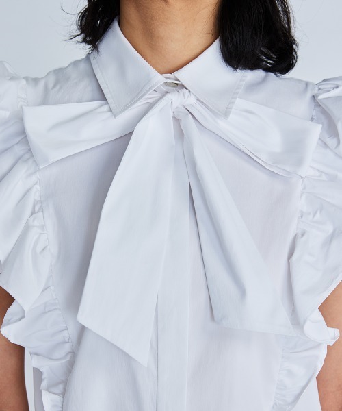 DOUBLE STANDARD CLOTHING（ダブルスタンダードクロージング）の「ボリュームフリルボウタイ付ブラウス（シャツ/ブラウス・レディース・オフホワイト/サックスブルー・38/36）」の13枚目の写真